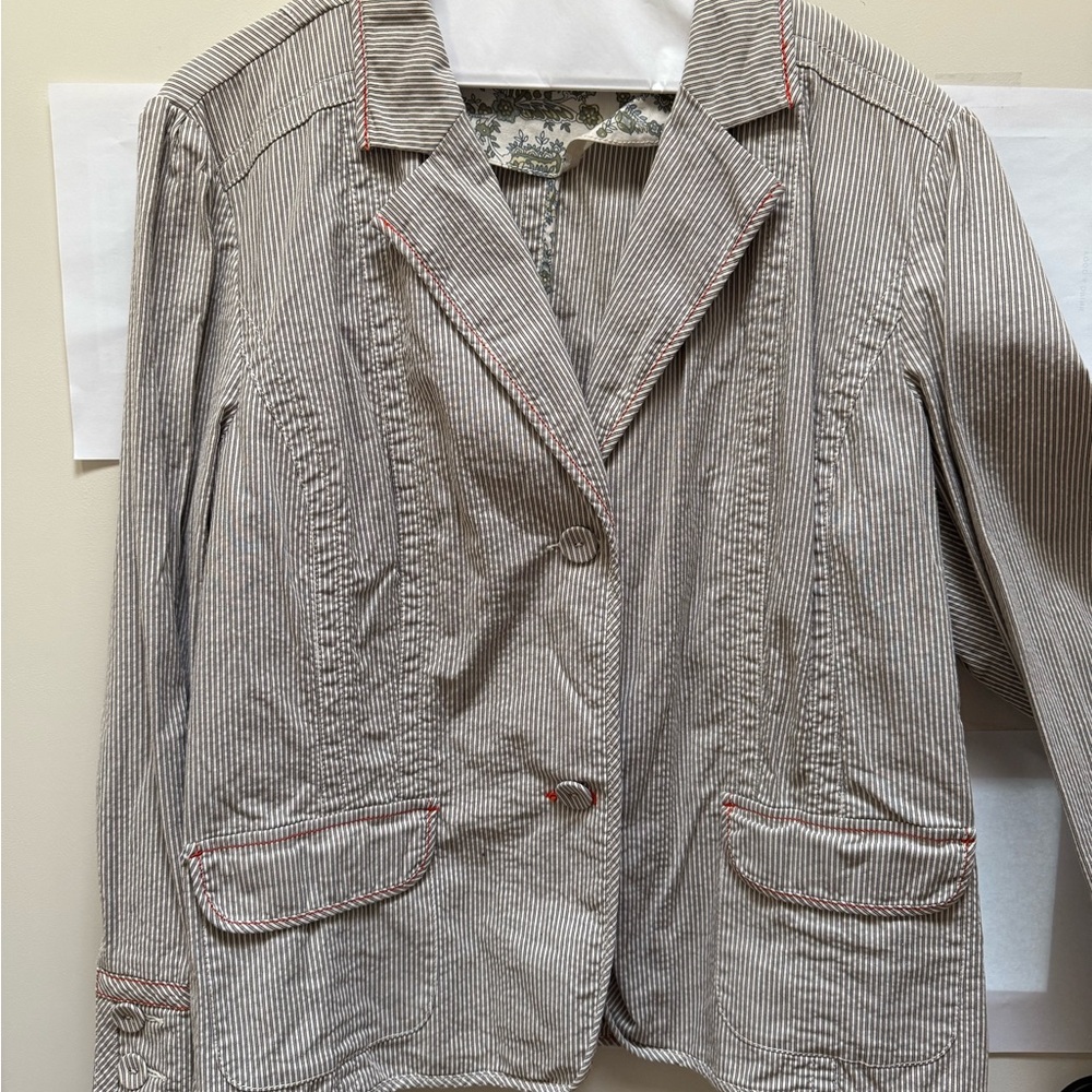 Chicos Gray & Cream Striped Blazer with Red Accents. Chicos Size 3 (L-XL)